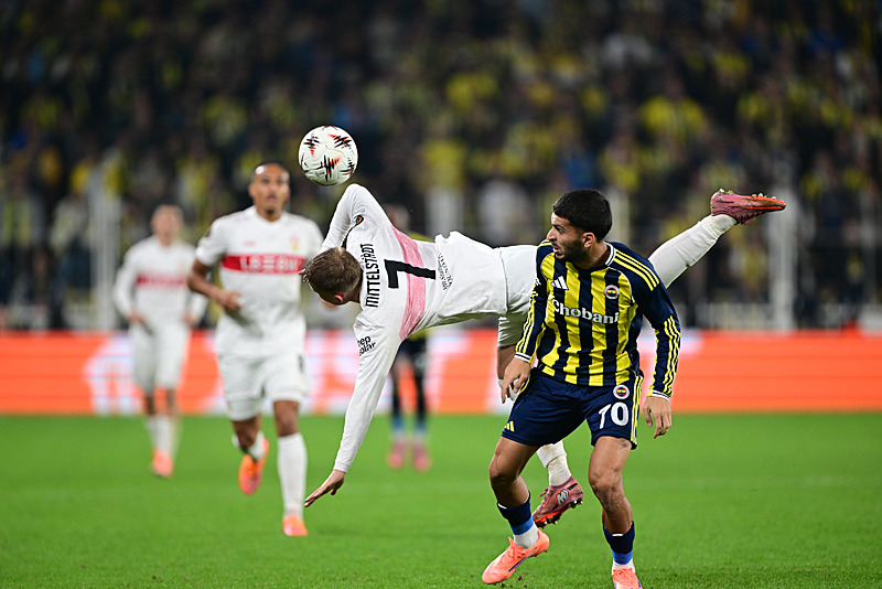 Spor yazarları Fenerbahçe-Stuttgart maçını değerlendirdi