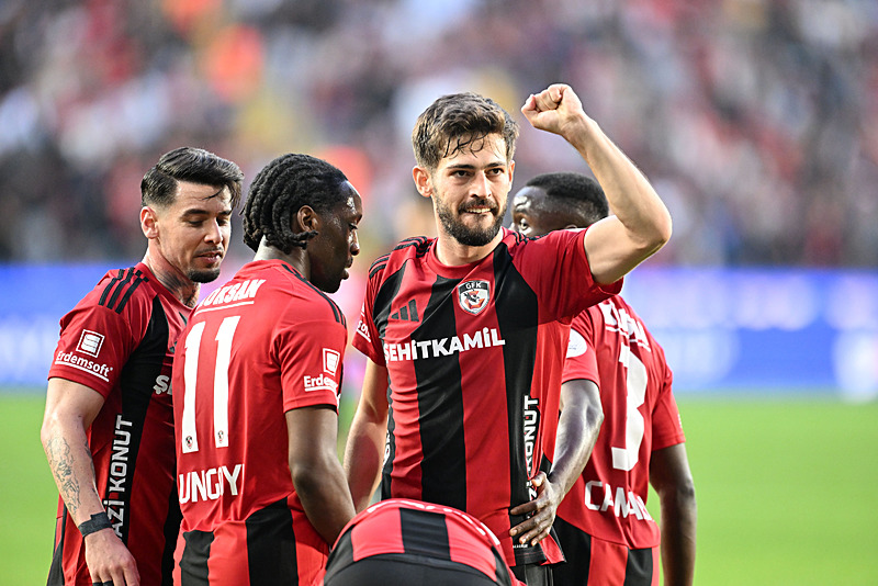 Fenerbahçe galibiyet peşinde! İşte Tedesco’nun Gaziantep FK maçı muhtemel 11’i