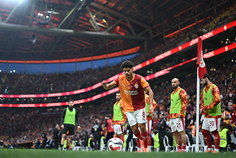 Spor yazarları Galatasaray-Göztepe maçını değerlendirdi