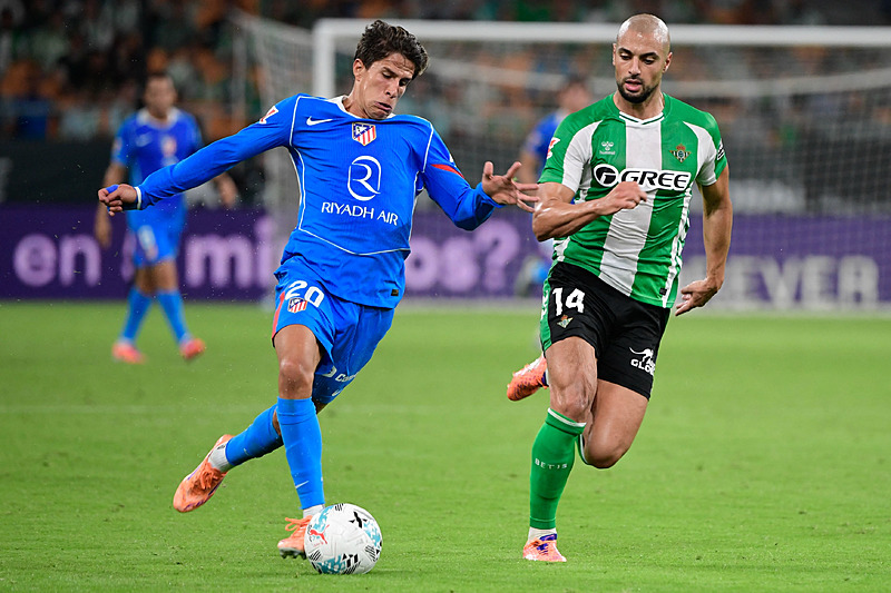 Real Betis Sofyan Amrabat’ın bonservisini istiyor! İşte Fenerbahçe’ye yapılacak teklif