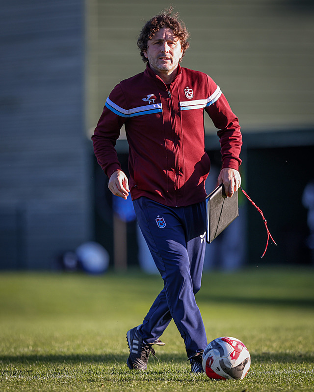 Fatih Tekke bir ilk peşinde! İşte Trabzonspor’un Galatasaray maçı muhtemel 11’i