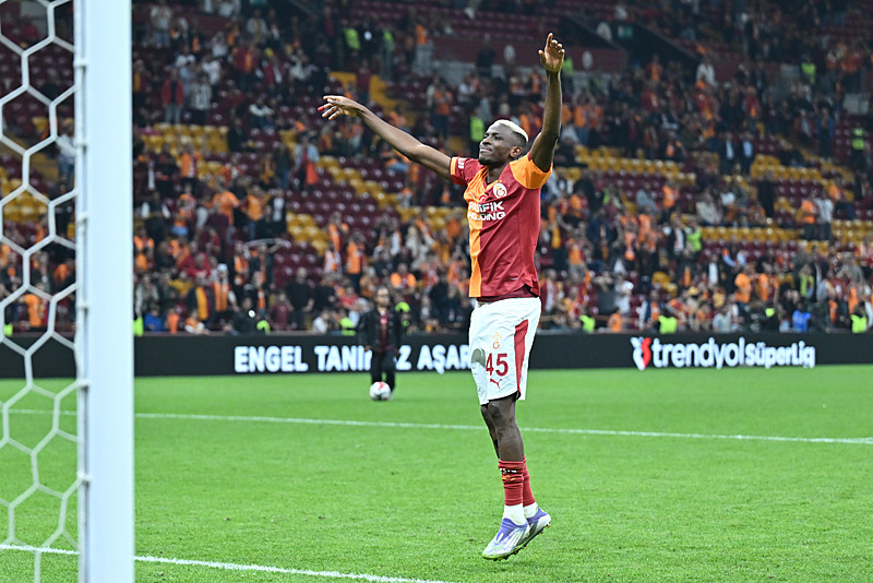 Galatasaray Osimhen’in bonservisini belirledi! O rakamın altına satılmayacak