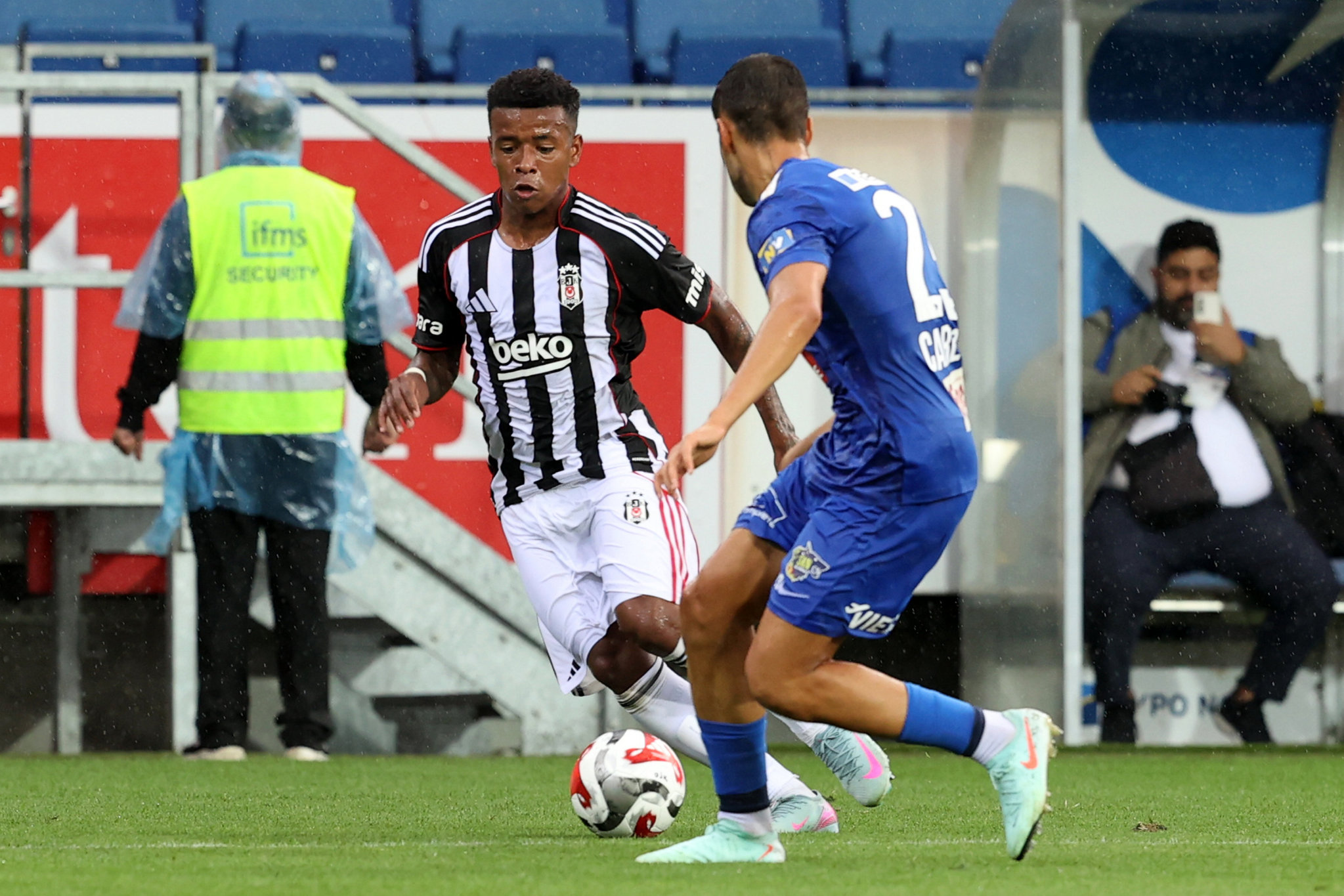 Eski Beşiktaşlı’dan Jhon Duran’ın paylaşımına olay yorum!