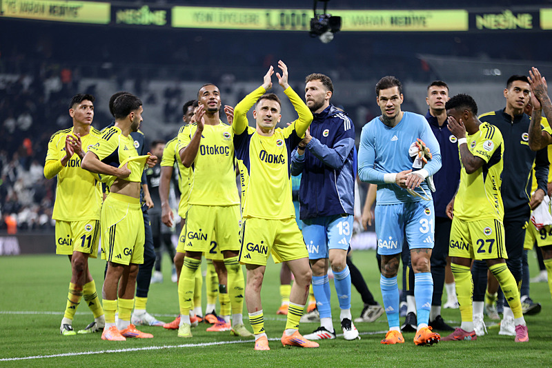 Fenerbahçe’ye flaş transfer önerisi! Canlı yayında açıkladı