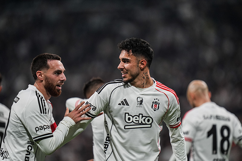 Spor yazarları Beşiktaş - Fenerbahçe maçını yorumladı!