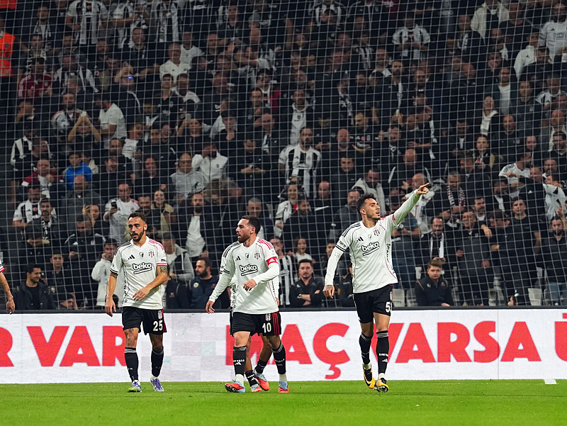 Spor yazarları Beşiktaş - Fenerbahçe maçını yorumladı!