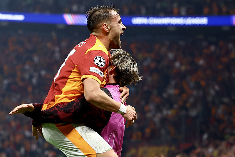 Yunus Akgün Ajax maçında oynayacak mı? Galatasaray’da son dakika!