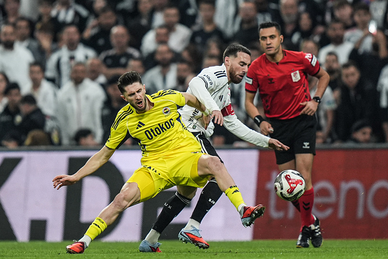 TRANSFER HABERİ: Dünya devlerinden İsmail Yüksek’e kanca!