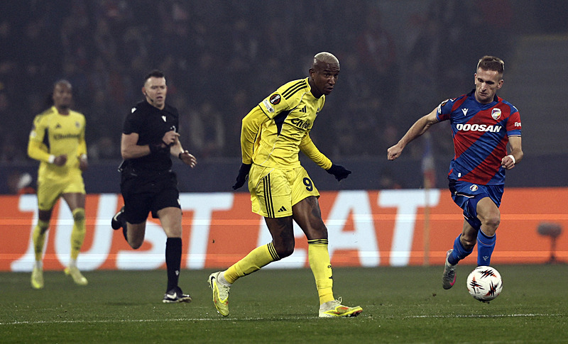 Fenerbahçe maçına damga vurdu! Hakem Allard Lindhout için flaş detay