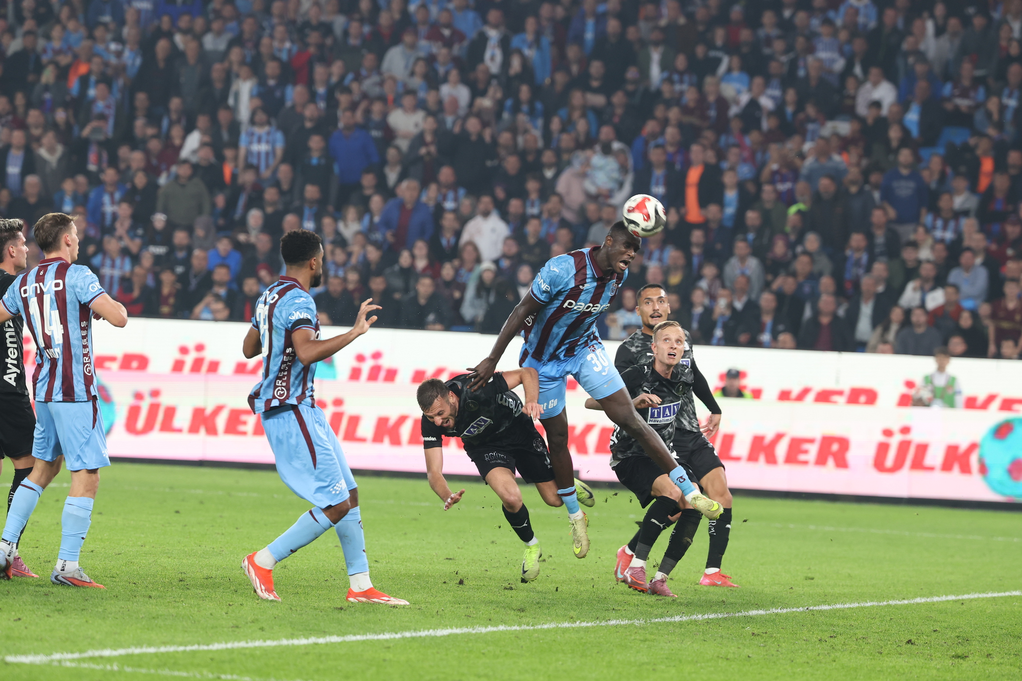 Spor yazarları Trabzonspor - Alanyaspor maçını değerlendirdi!