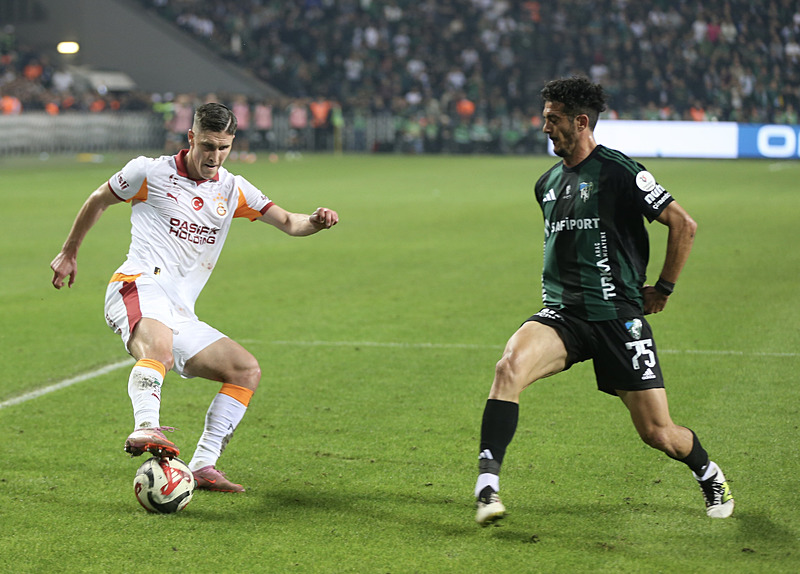 Fenerbahçe maçı sonrası Ahmet Çakar’dan olay sözler! Ozan Ergün bu maçta sınıfta kaldı