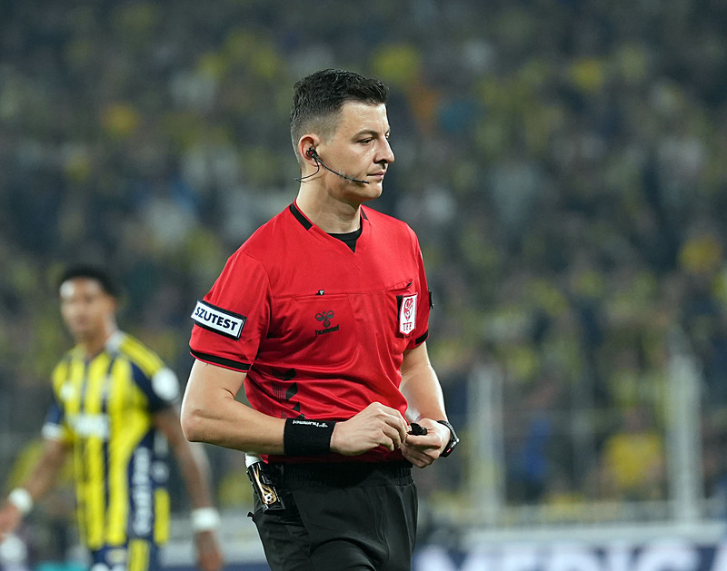 Fenerbahçe maçı sonrası Ahmet Çakar’dan olay sözler! Ozan Ergün bu maçta sınıfta kaldı