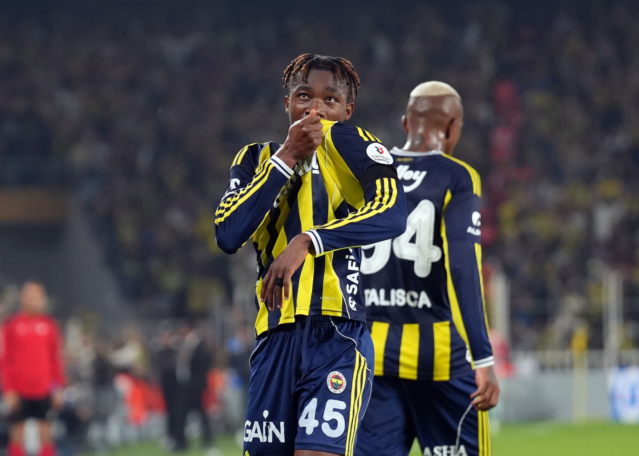 Spor yazarları Fenerbahçe-Zecorner Kayserispor maçını değerlendirdi