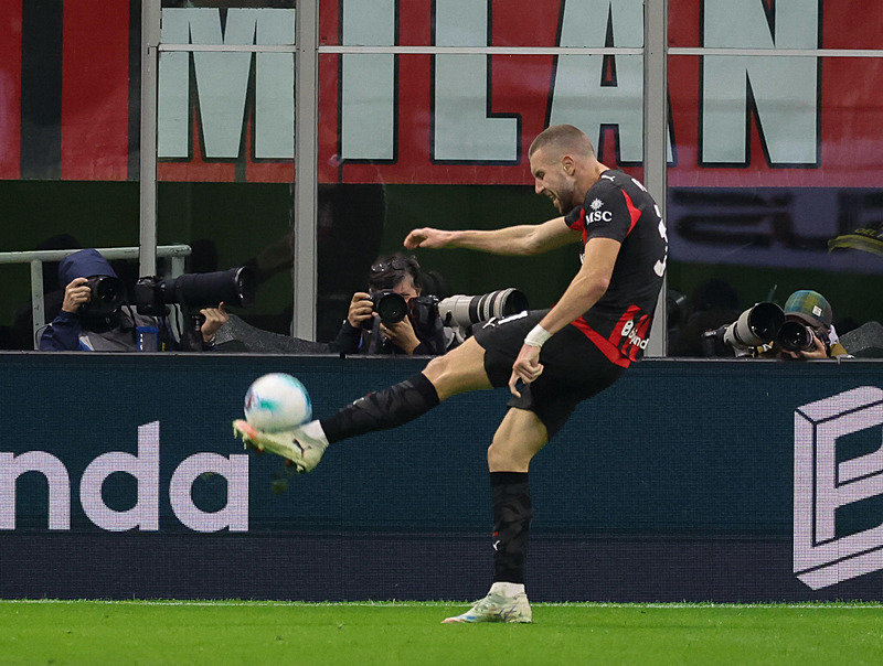 Galatasaray’dan İtalya çıkarması! O ismin kararı bekleniyor