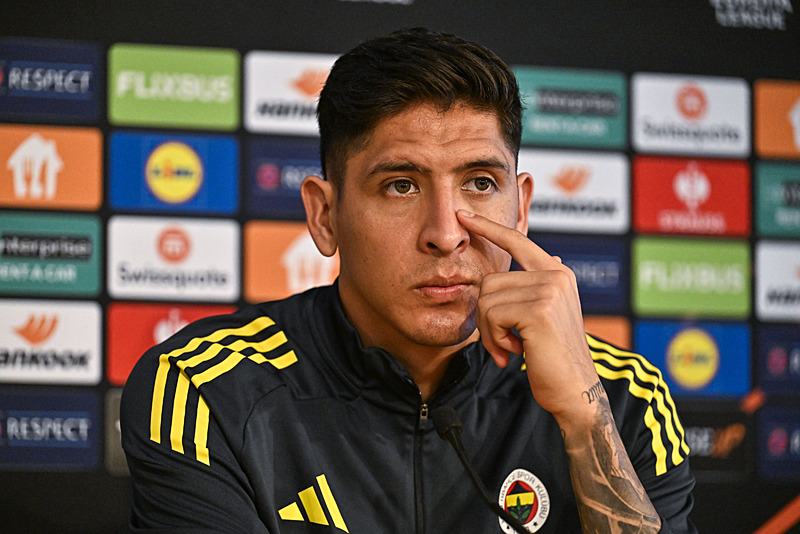 Fenerbahçe Edson Alvarez’in bonservisi istiyor! Pazarlıklar...