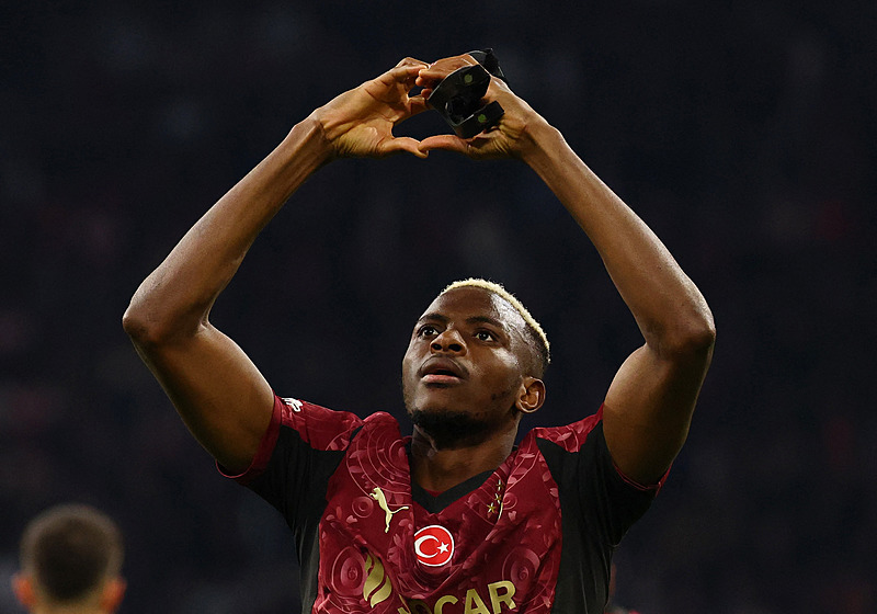 Dünya devi, Galatasaray’ın yıldızı Osimhen için devrede! İlk temas kuruldu