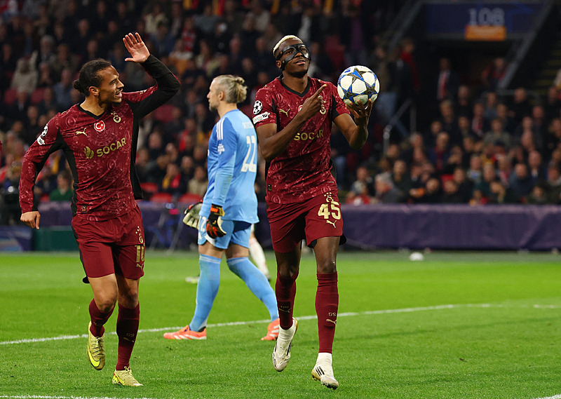 Dünya devi, Galatasaray’ın yıldızı Osimhen için devrede! İlk temas kuruldu