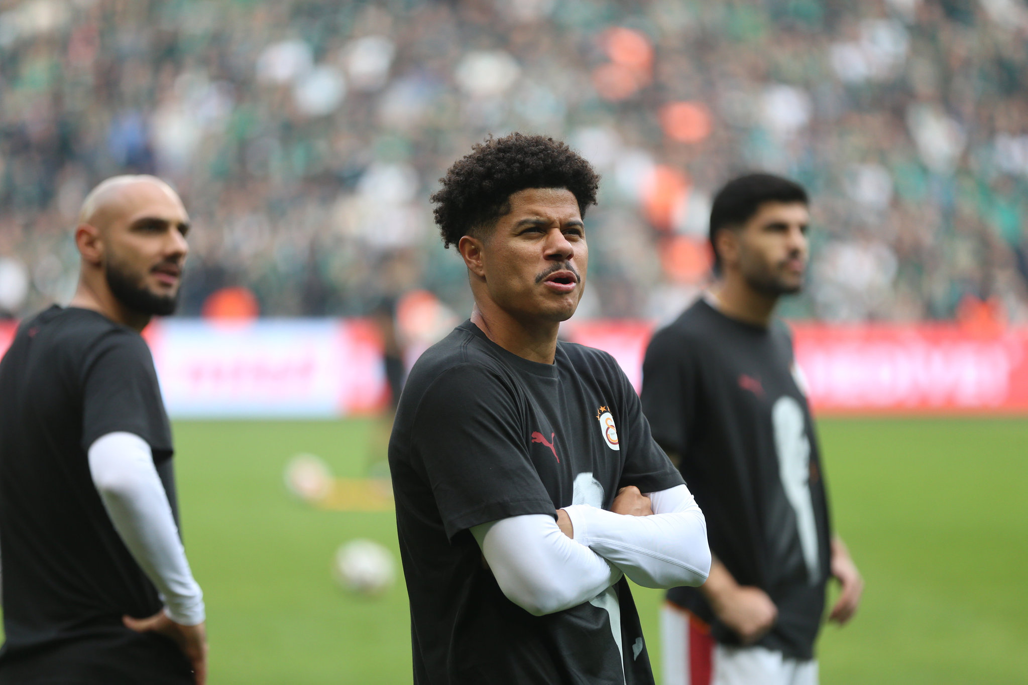 Devre arasında flaş ayrılık! Gabriel Sara...