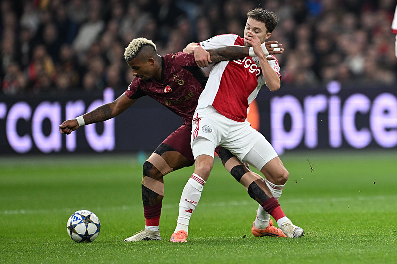 Okan Buruk düşünceli! Tam 4 yıldız...