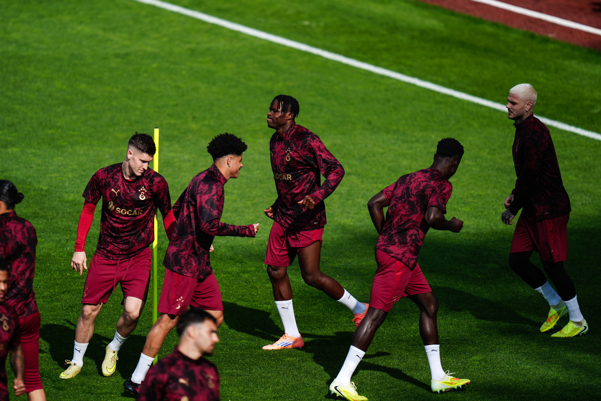 Liverpool Galatasaraylı Singo için ısrarcı!