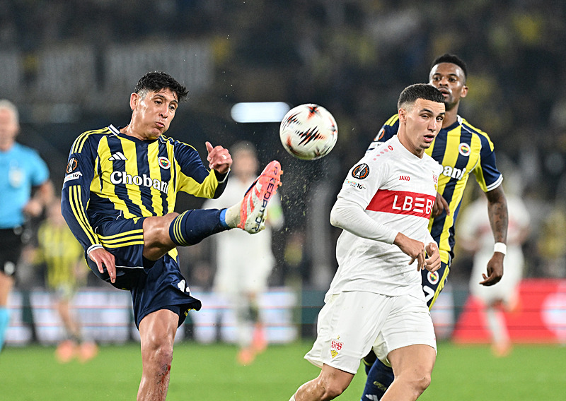 Fenerbahçe Edson Alvarez’in bonservisini alacak mı? İşte son durum