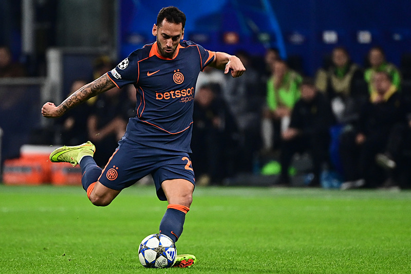 Galatasaray’dan Hakan Çalhanoğlu ısrarı! İşte bonservis bedeli