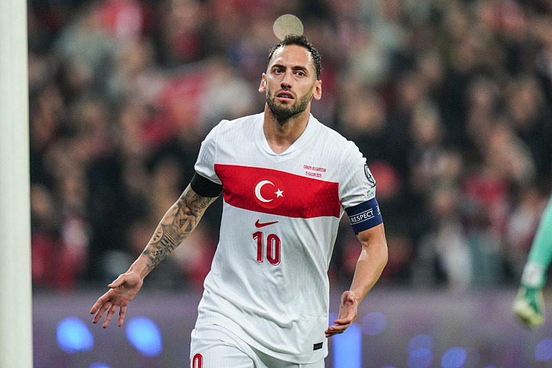 Galatasaray’dan Hakan Çalhanoğlu ısrarı! İşte bonservis bedeli