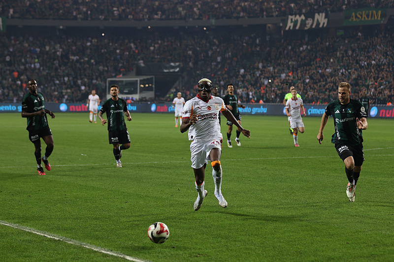 Osimhen Fenerbahçe derbisine yetişecek mi? İşte son durumu