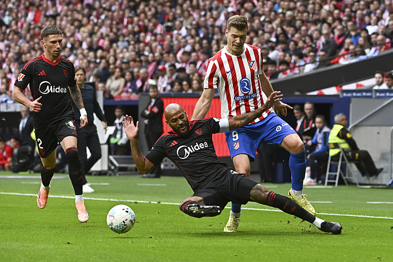 Fenerbahçe Alexander Sörloth’tan vazgeçmiyor! Transfer formülü ortaya çıktı