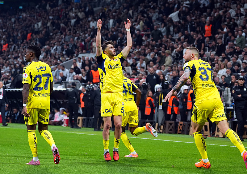 Fenerbahçe’nin yıldızı Fransız ekibinin radarında!