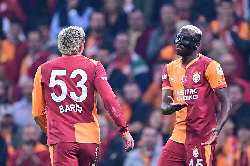 Galatasaray’da Barış Alper Yılmaz ile Victor Osimhen arasında kritik görüşme!