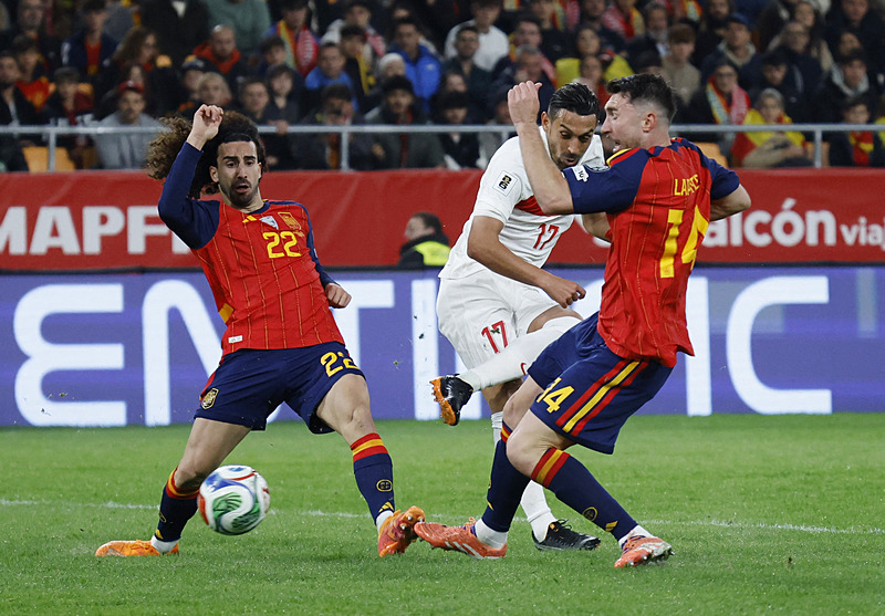 Fenerbahçe’de kritik İrfan Can Kahveci zirvesi!