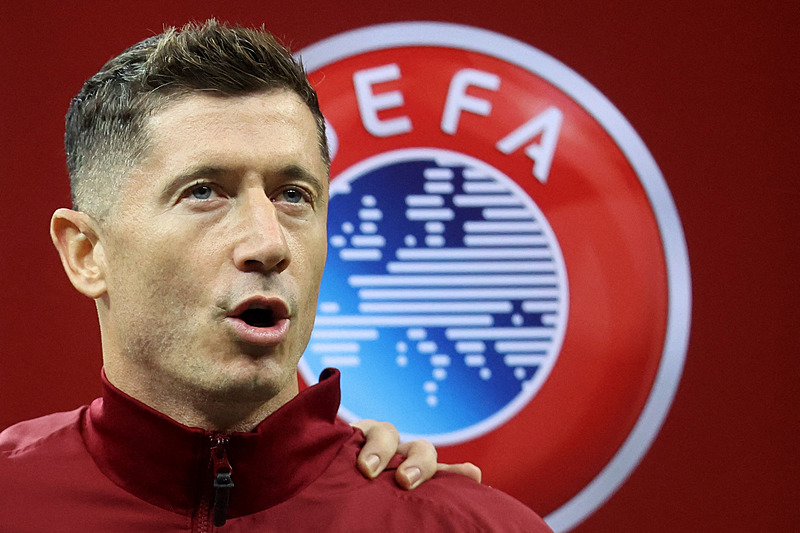 Fenerbahçe’ye transferde kötü haber! Lewandowski için dev kulüpler devrede
