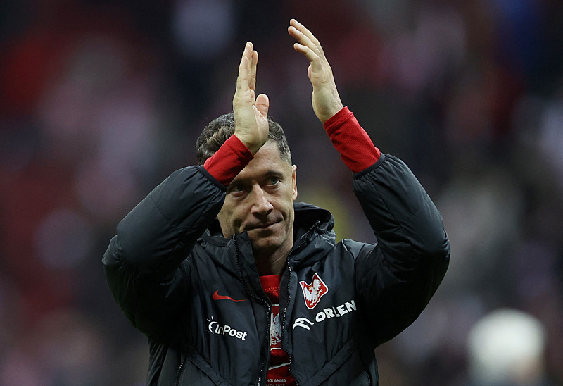 Fenerbahçe’ye transferde kötü haber! Lewandowski için dev kulüpler devrede