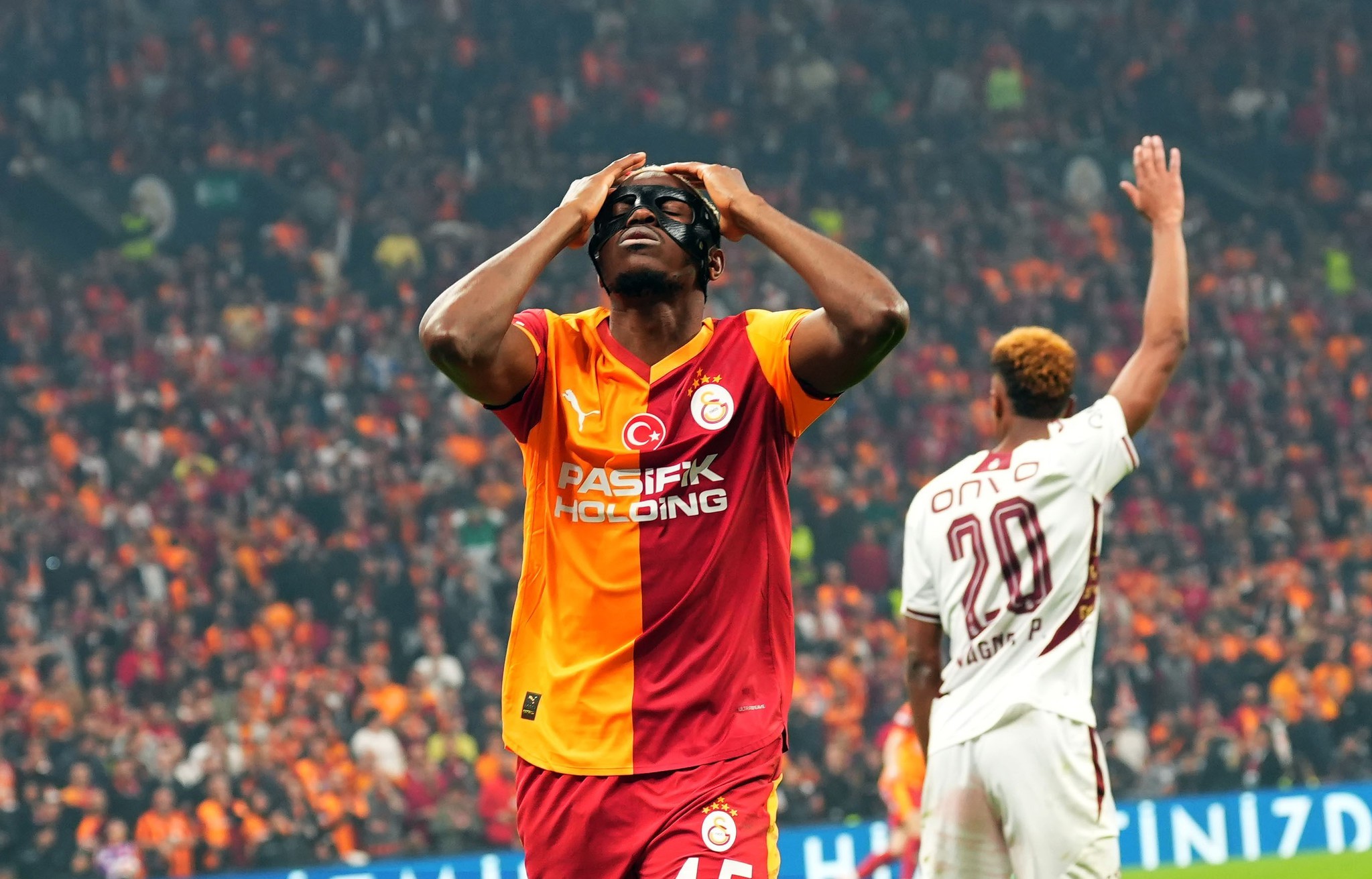 Osimhen’den Galatasaray’a kötü haber! Peş peşe gelen sakatlıklar...