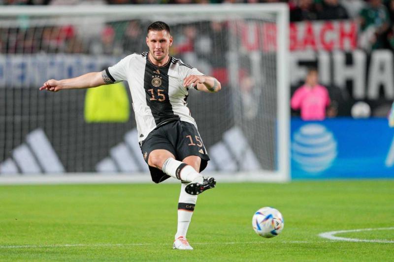 Fenerbahçe Borussia Dortmund’un yıldızının peşinde!