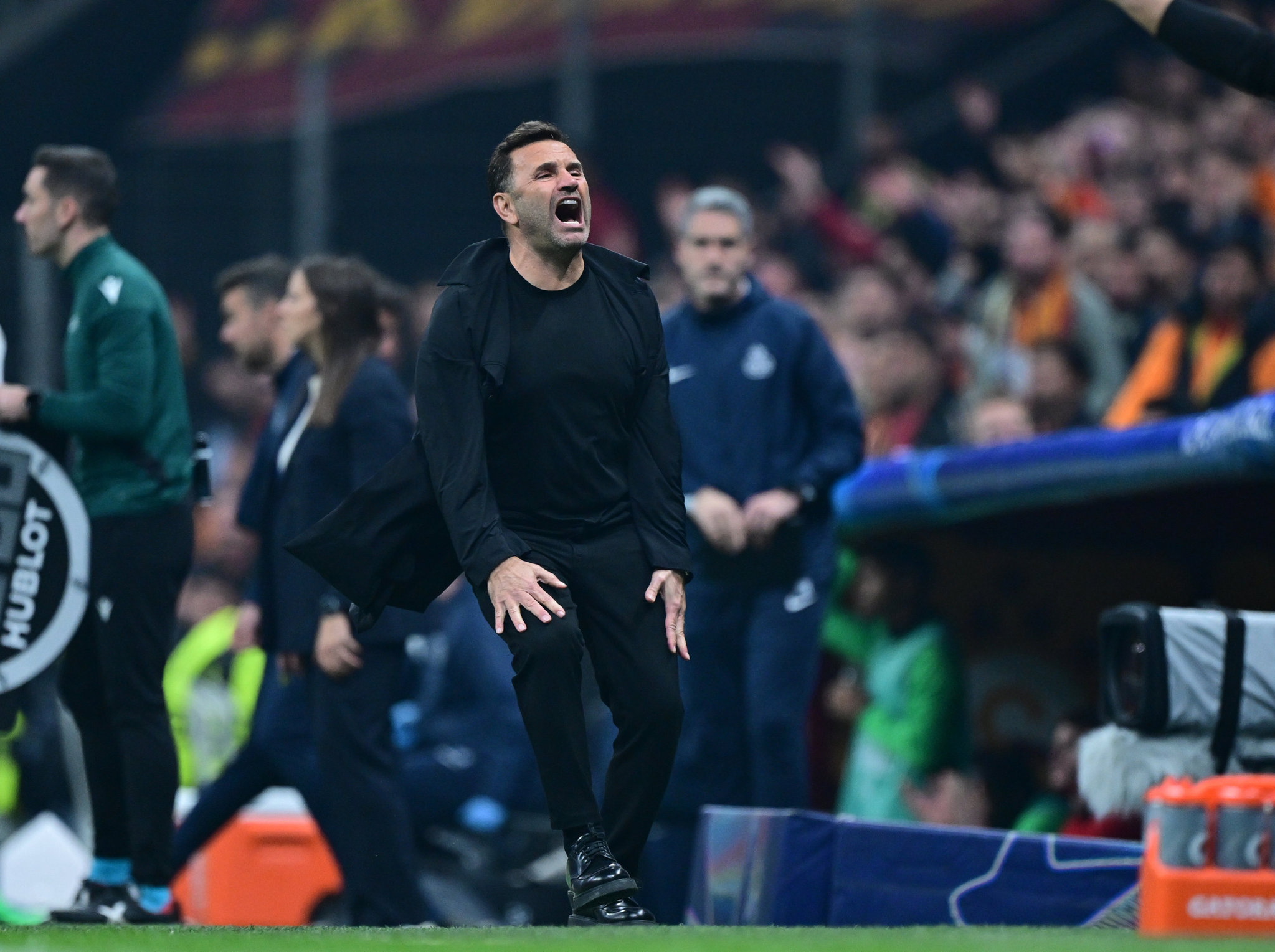 Spor yazarları Galatasaray-USG maçını yorumladı! Hakemin yapamadığını yaptı