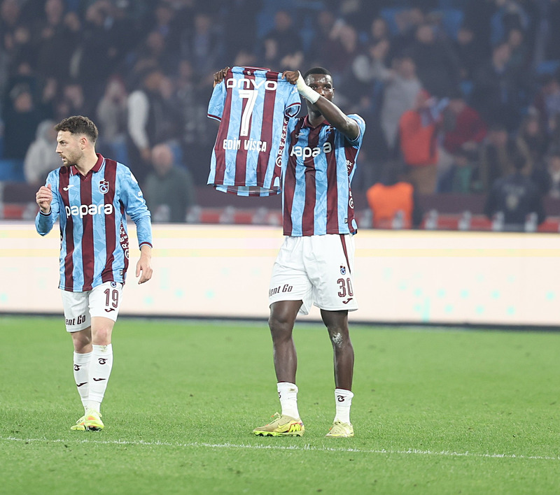 Spor yazarları Trabzonspor-Tümosan Konyaspor maçını yorumladı!