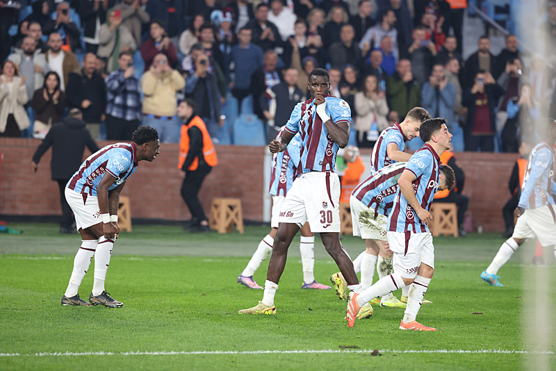 Spor yazarları Trabzonspor-Tümosan Konyaspor maçını yorumladı!