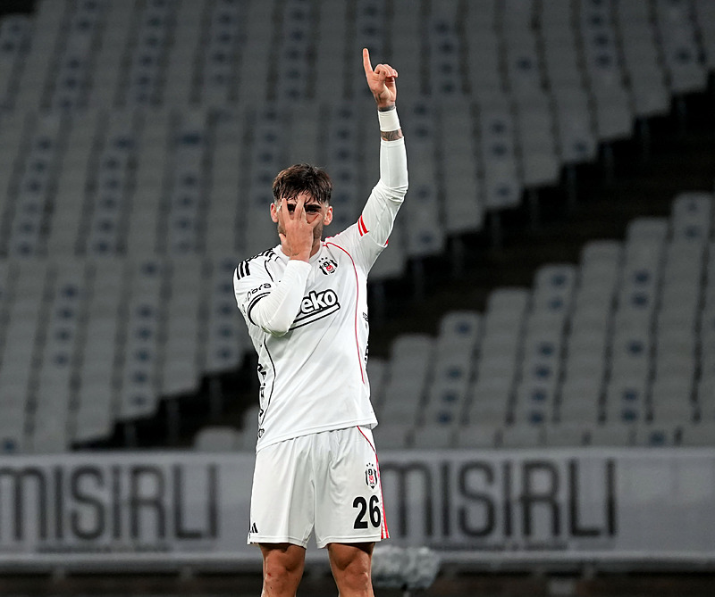 Karagümrük-Beşiktaş maçı sonrası yazarlardan flaş yorum!