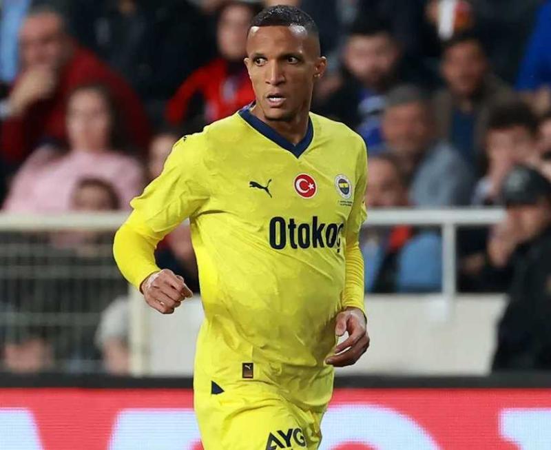 Fenerbahçe’de ilk ayrılık belli oldu!