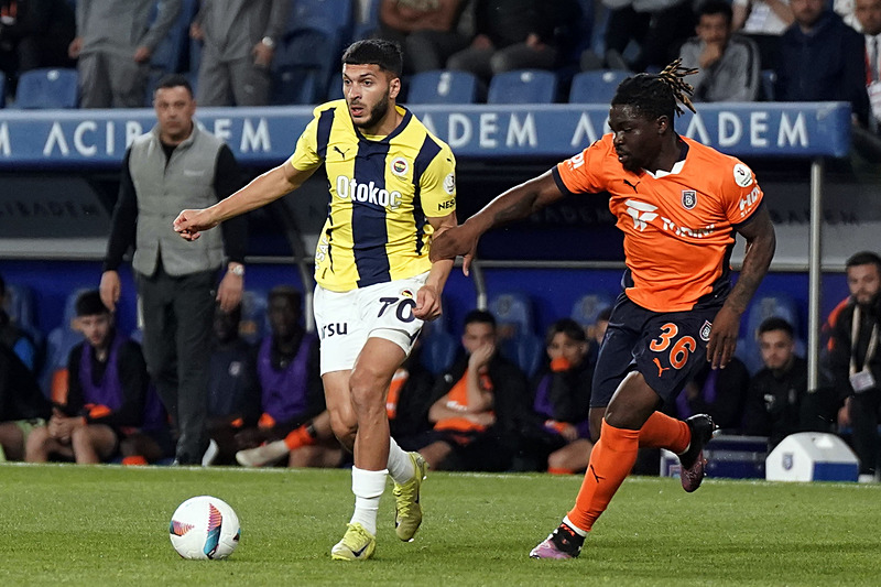 Tedesco’dan sürpriz stoper kararı! İşte Fenerbahçe’nin RAMS Başakşehir maçı 11’i