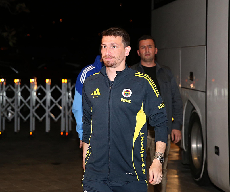 Fenerbahçe’de 5 ayrılık birden! Tedesco neşteri vurdu