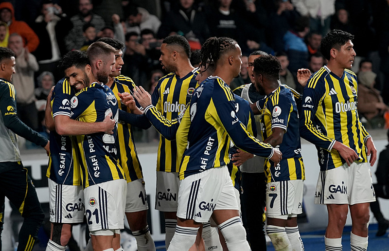 Spor yazarlarından RAMS Başakşehir-Fenerbahçe maçı sonrası flaş yorum!