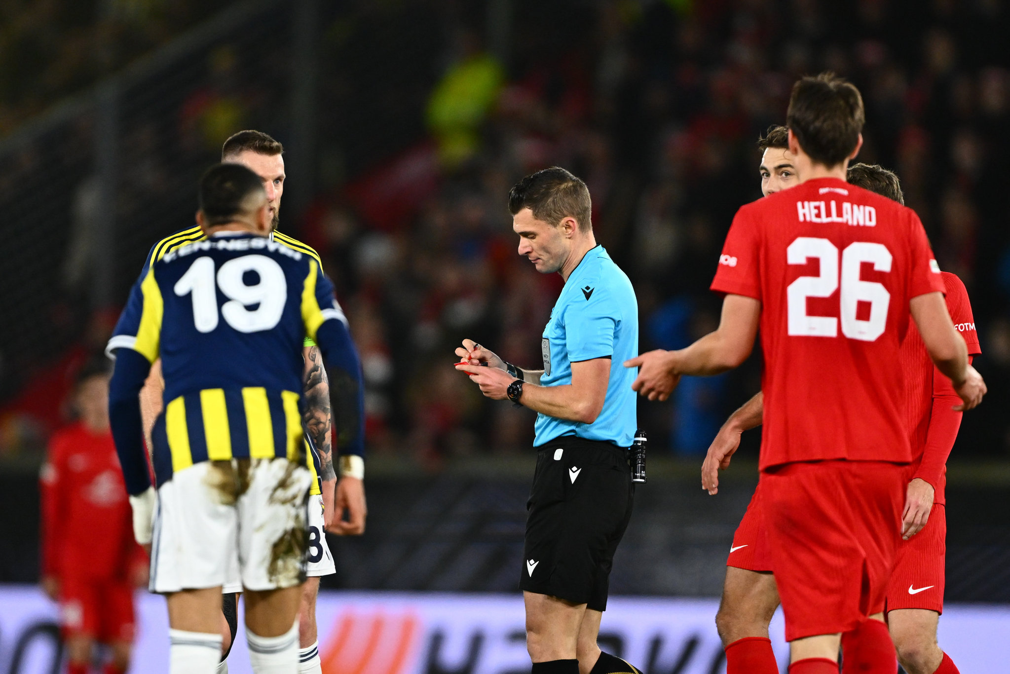 Spor yazarları Brann-Fenerbahçe maçını değerlendirdi