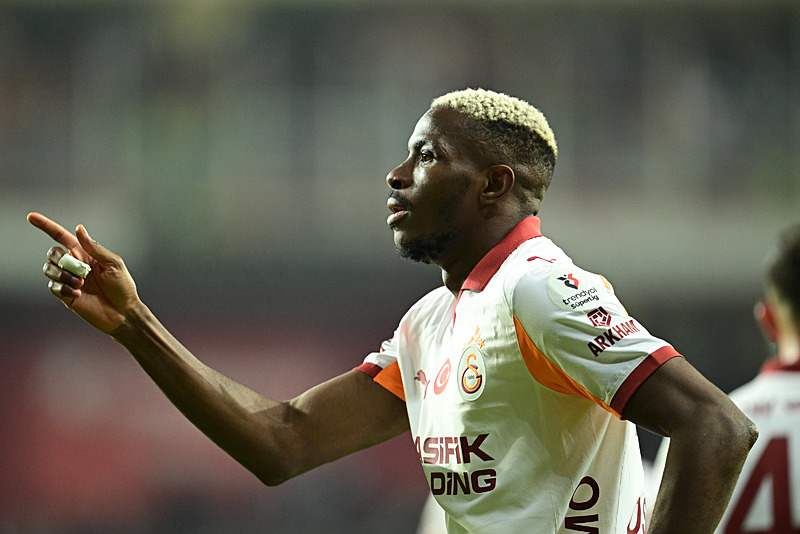 Victor Osimhen, Guardian’ın En İyi Futbolcular listesinde C. Ronaldo’yu geride bıraktı!