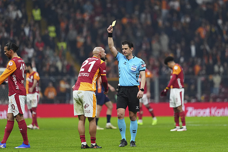 Spor yazarları Galatasaray-RAMS Başakşehir maçını yorumladı