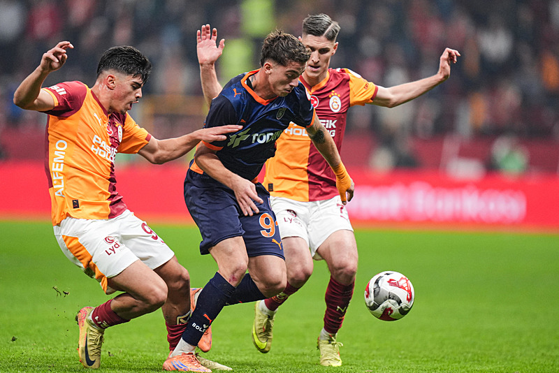Spor yazarları Galatasaray-RAMS Başakşehir maçını yorumladı