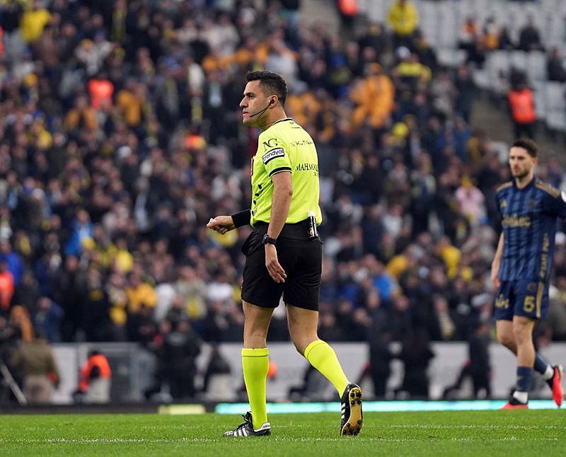 Spor yazarlarından İkas Eyüpspor-Fenerbahçe maçı sonrası dikkat çeken yorumlar!