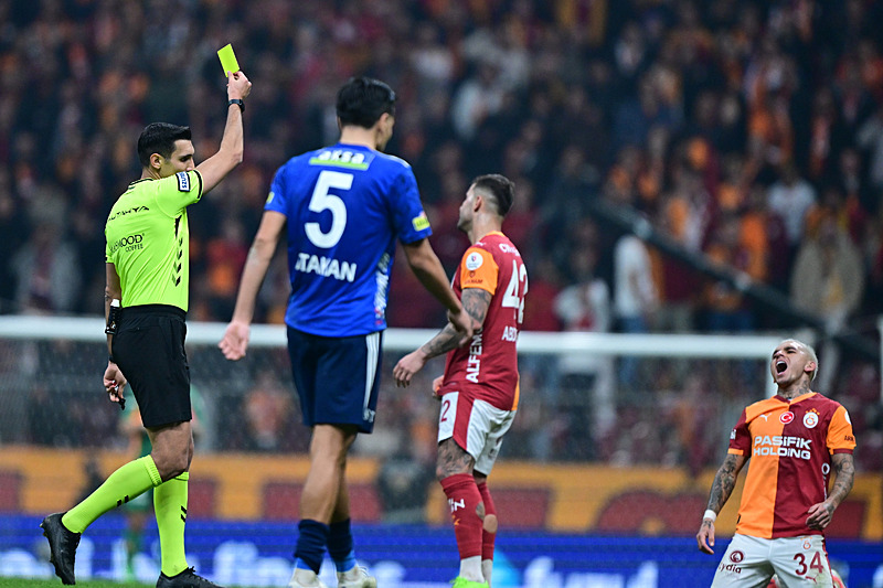 Spor yazarları Galatasaray-Kasımpaşa maçını yorumladı